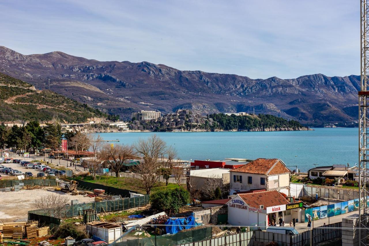 Apartments Lora In Apart-Hotel Budva Ngoại thất bức ảnh