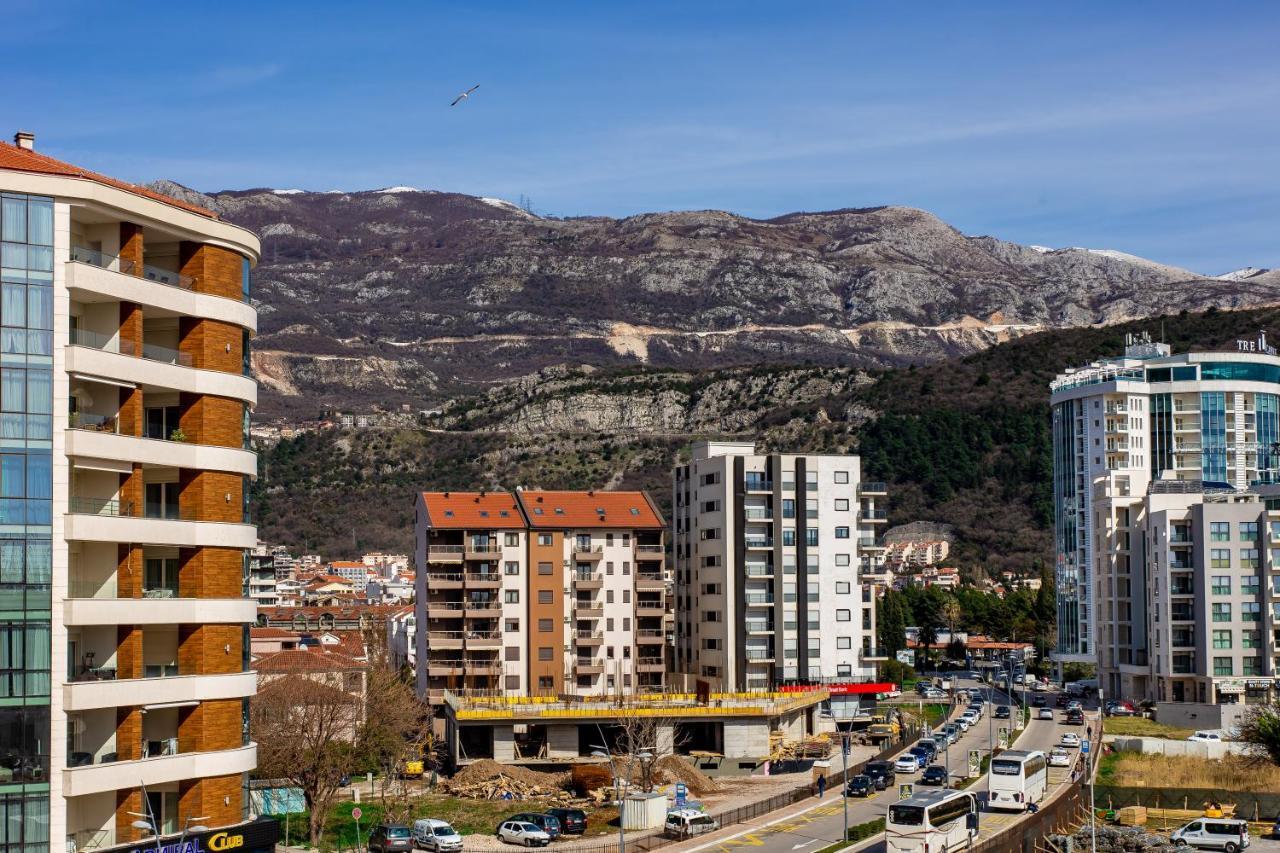 Apartments Lora In Apart-Hotel Budva Ngoại thất bức ảnh