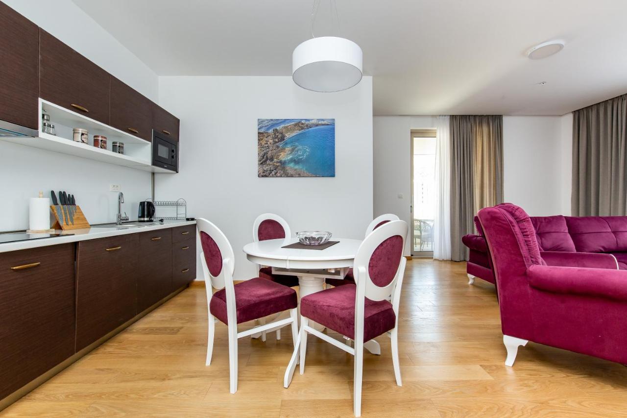 Apartments Lora In Apart-Hotel Budva Ngoại thất bức ảnh