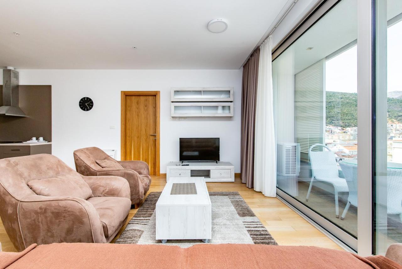 Apartments Lora In Apart-Hotel Budva Ngoại thất bức ảnh
