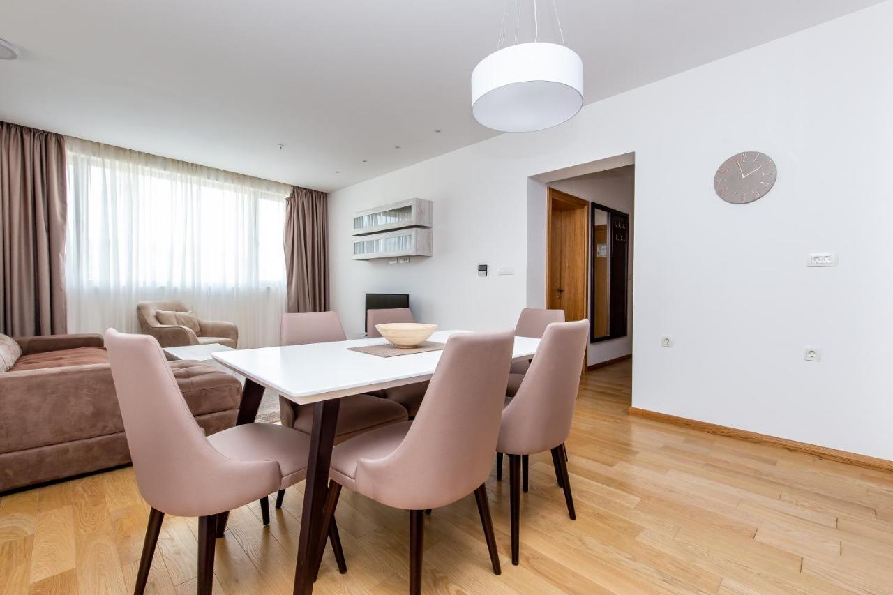 Apartments Lora In Apart-Hotel Budva Ngoại thất bức ảnh