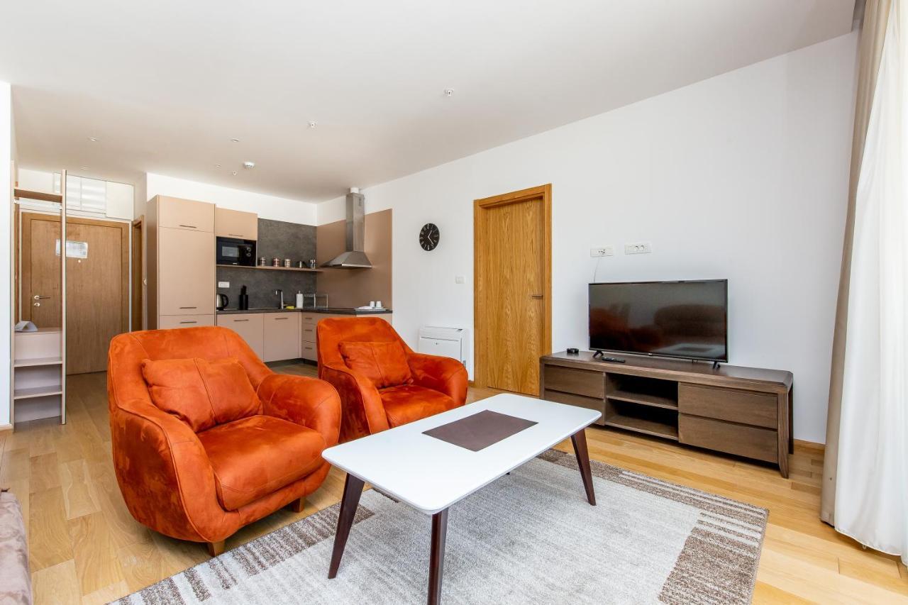 Apartments Lora In Apart-Hotel Budva Ngoại thất bức ảnh