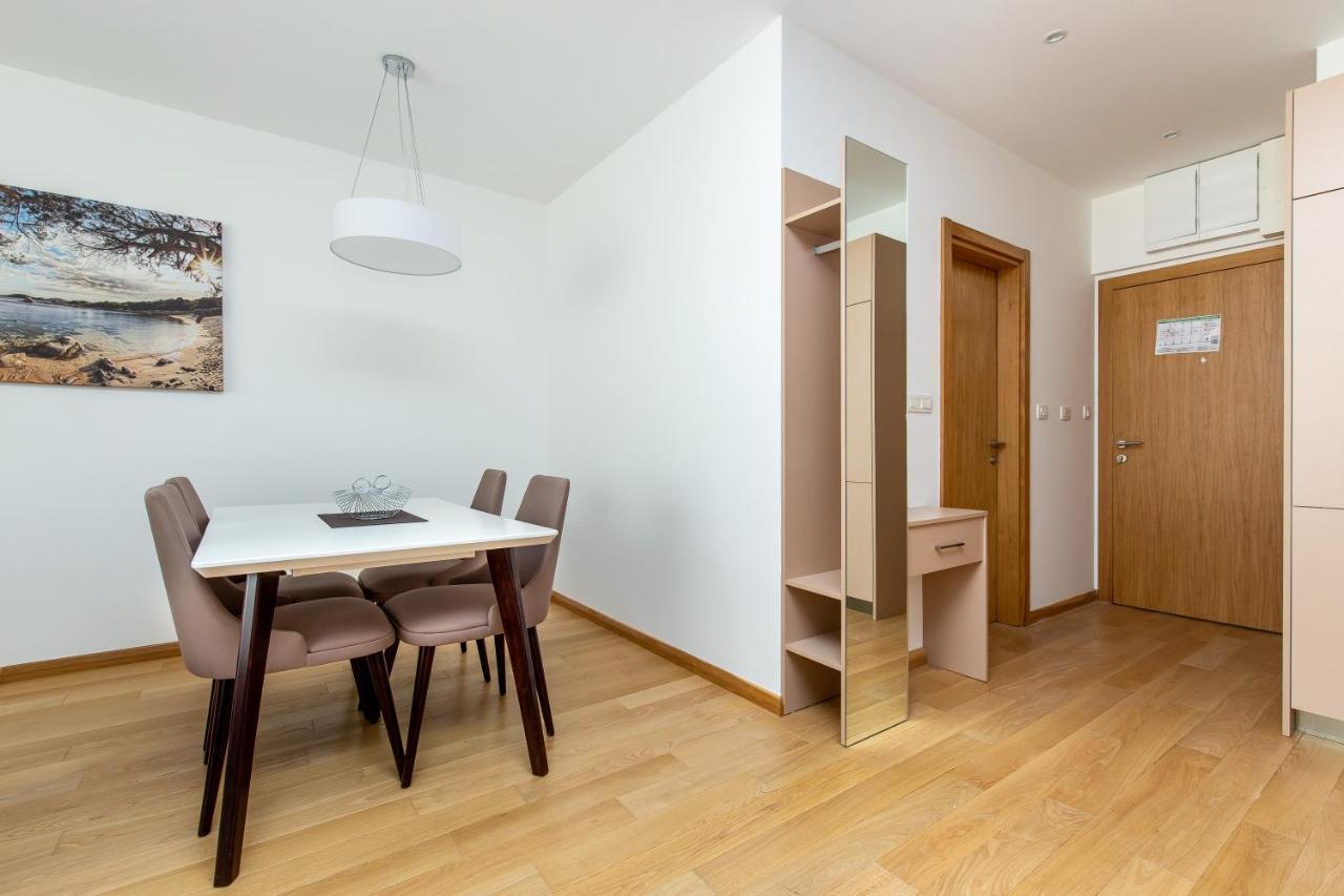 Apartments Lora In Apart-Hotel Budva Ngoại thất bức ảnh