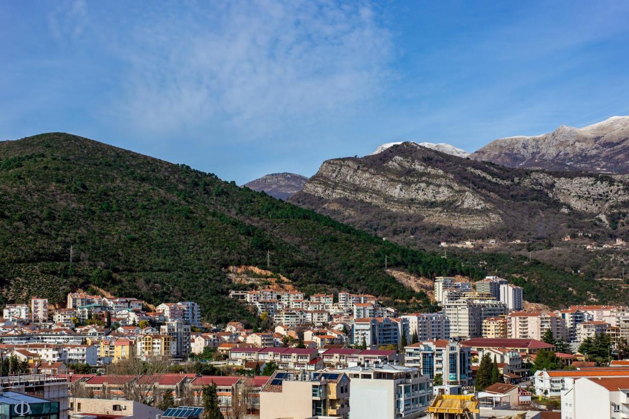 Apartments Lora In Apart-Hotel Budva Ngoại thất bức ảnh