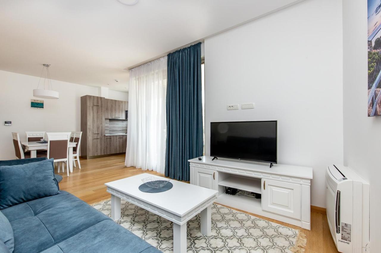 Apartments Lora In Apart-Hotel Budva Ngoại thất bức ảnh