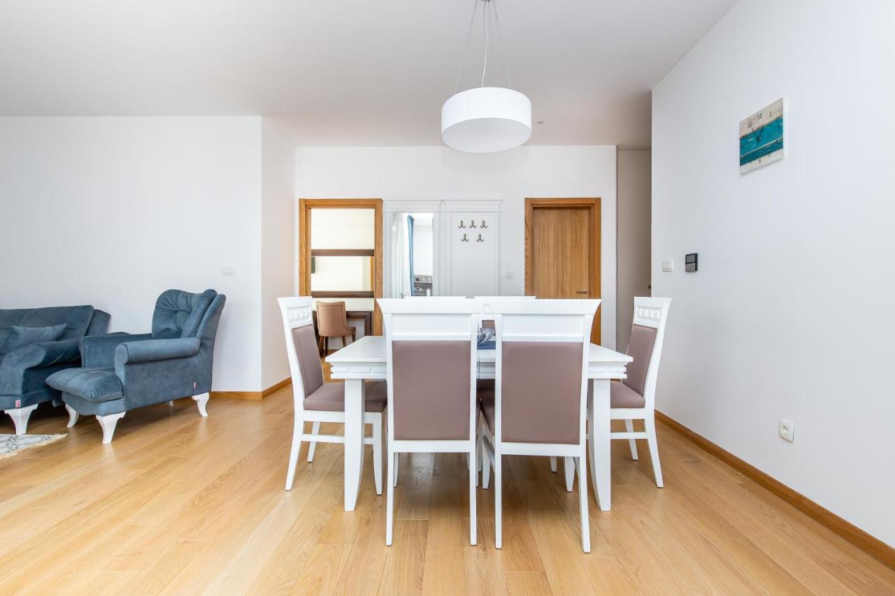 Apartments Lora In Apart-Hotel Budva Ngoại thất bức ảnh
